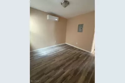 172 N Main St Cv #3, Paterson, NJ 07522 - Photo 4