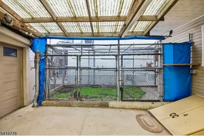 63 Waydell St, Newark, NJ 07105 - Photo 44