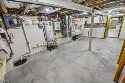 63 Waydell St, Newark, NJ 07105 - Photo 38