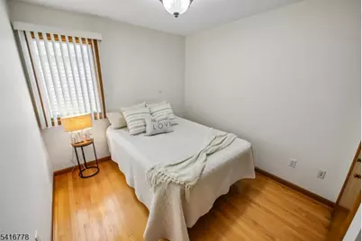 63 Waydell St, Newark, NJ 07105 - Photo 30