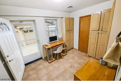 63 Waydell St, Newark, NJ 07105 - Photo 18