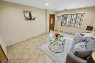 63 Waydell St, Newark, NJ 07105 - Photo 16