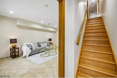 63 Waydell St, Newark, NJ 07105 - Photo 16