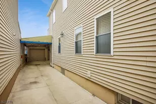63 Waydell St, Newark, NJ 07105 - Photo 4
