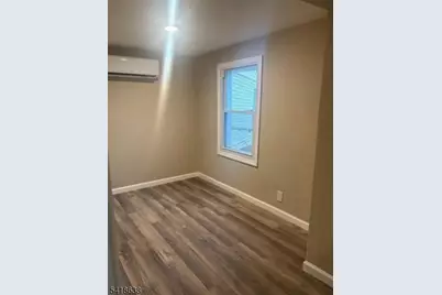 172 N Main St Cv #5, Paterson, NJ 07522 - Photo 6