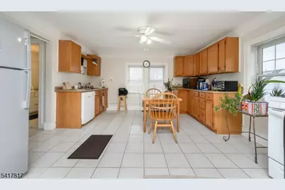 324 N 8th Ave, Manville, NJ 08835 - Photo 24