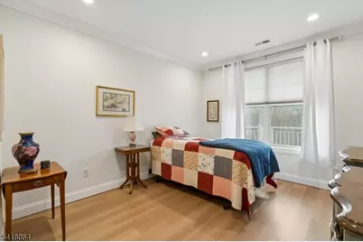 5205 Pointe Gate Dr, Livingston, NJ 07039 - Photo 10