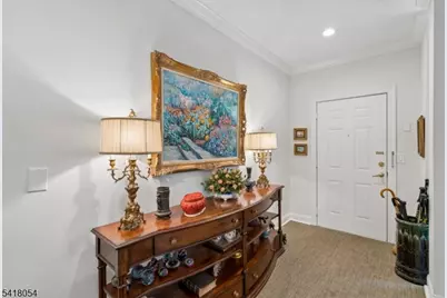 5205 Pointe Gate Dr, Livingston, NJ 07039 - Photo 4