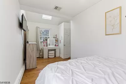 27 Schwarz Blvd, Jefferson Township, NJ 07849 - Photo 22