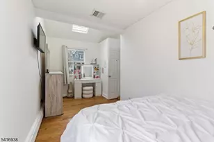 27 Schwarz Blvd, Jefferson Township, NJ 07849 - Photo 22