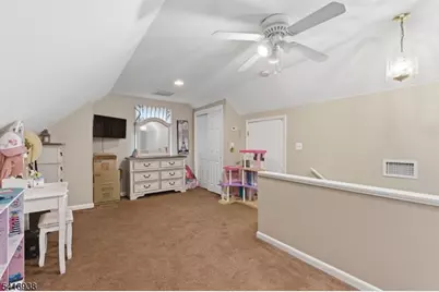 27 Schwarz Blvd, Jefferson Township, NJ 07849 - Photo 24