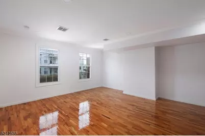 131 Armstrong Ave, Jersey City, NJ 07305 - Photo 6