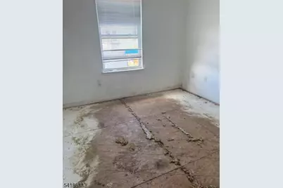 328-330 Hawthorne Ave, Newark, NJ 07112 - Photo 10