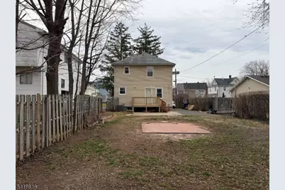 1127 Earle Pl, Plainfield, NJ 07062 - Photo 24