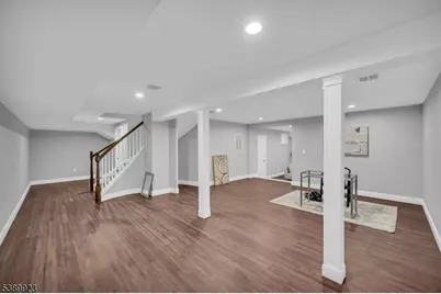 466 White Oak Ridge Rd, Millburn, NJ 07078 - Photo 38