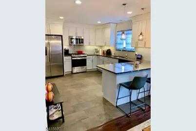 1131 Frank St, Roselle, NJ 07203 - Photo 4