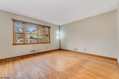 130 Howard Ave, South Bound Brook Boro, NJ 08880 - Photo 6