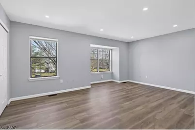 66 Pear Tree Ln, Franklin Township, NJ 08823 - Photo 12