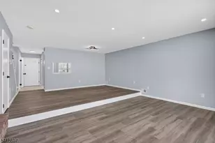 66 Pear Tree Ln, Franklin Township, NJ 08823 - Photo 30