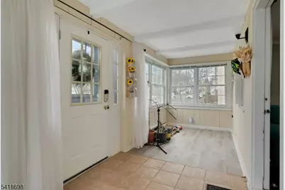 23 Filmore Ave, Livingston, NJ 07039 - Photo 4