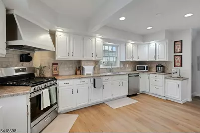 23 Filmore Ave, Livingston, NJ 07039 - Photo 14