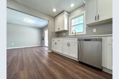 4 Dorothea Ter, Lawrence Township, NJ 08648 - Photo 16
