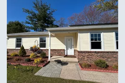 4 Dorothea Ter, Lawrence Township, NJ 08648 - Photo 2