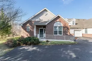 1 Joseph Dr, Raritan Township, NJ 08822 - Photo 2