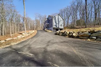 23 Meadow Ln, Sparta Township, NJ 07871 - Photo 2