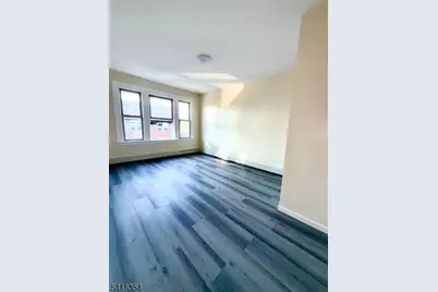 37 Field Pl #2R, Newark, NJ 07112 - Photo 1