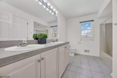 8 Flagg Way, Hillsborough Township, NJ 08844 - Photo 30