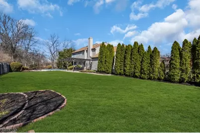 8 Flagg Way, Hillsborough Township, NJ 08844 - Photo 38