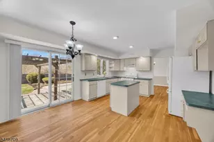 8 Flagg Way, Hillsborough Township, NJ 08844 - Photo 14