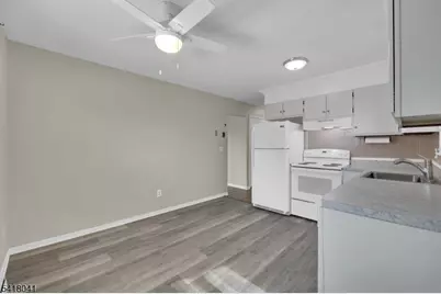 207 Gertrude Ter #2, Dunellen, NJ 08812 - Photo 6