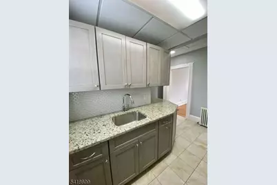 26 S Maple Ave #2, Park Ridge, NJ 07656 - Photo 10