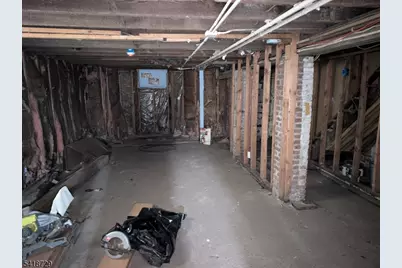 326 Elm St, Perth Amboy, NJ 08861 - Photo 8