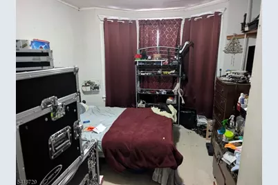 326 Elm St, Perth Amboy, NJ 08861 - Photo 18