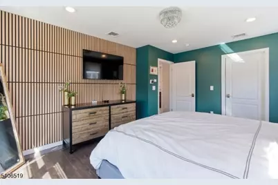 44 Laura Ave, Nutley, NJ 07110 - Photo 14