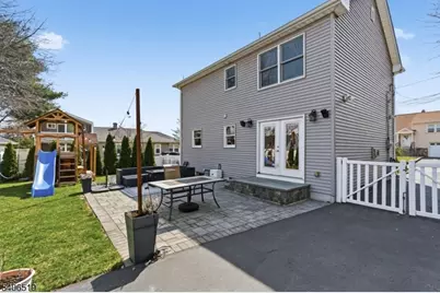 44 Laura Ave, Nutley, NJ 07110 - Photo 24