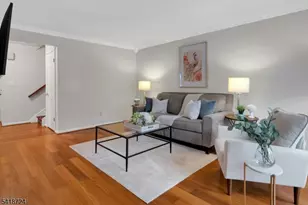 30 Coachlight Dr, Chatham Township, NJ 07928 - Photo 4