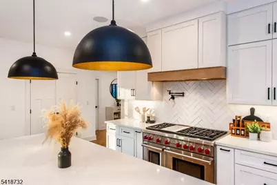 25 Greenwood Ave, Chatham, NJ 07928 - Photo 22