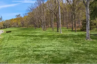 50 Hidden Valley Rd, Far Hills, NJ 07931 - Photo 2