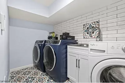 78 Glen Ave, Roseland, NJ 07068 - Photo 40