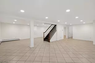 36 Scarsdale Dr, Livingston, NJ 07039 - Photo 26