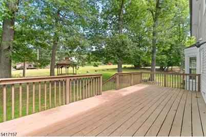 36 Scarsdale Dr, Livingston, NJ 07039 - Photo 28