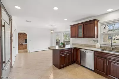 36 Scarsdale Dr, Livingston, NJ 07039 - Photo 14