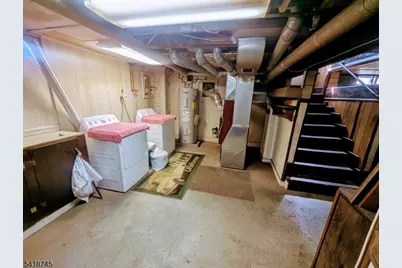 70 N Hillside Ave, Roxbury Township, NJ 07847 - Photo 18