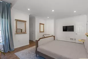 24 Bluffs Ct, Hamburg, NJ 07419 - Photo 12