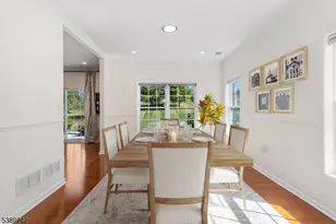 24 Bluffs Ct, Hamburg, NJ 07419 - Photo 10