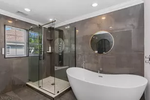 24 Bluffs Ct, Hamburg, NJ 07419 - Photo 28